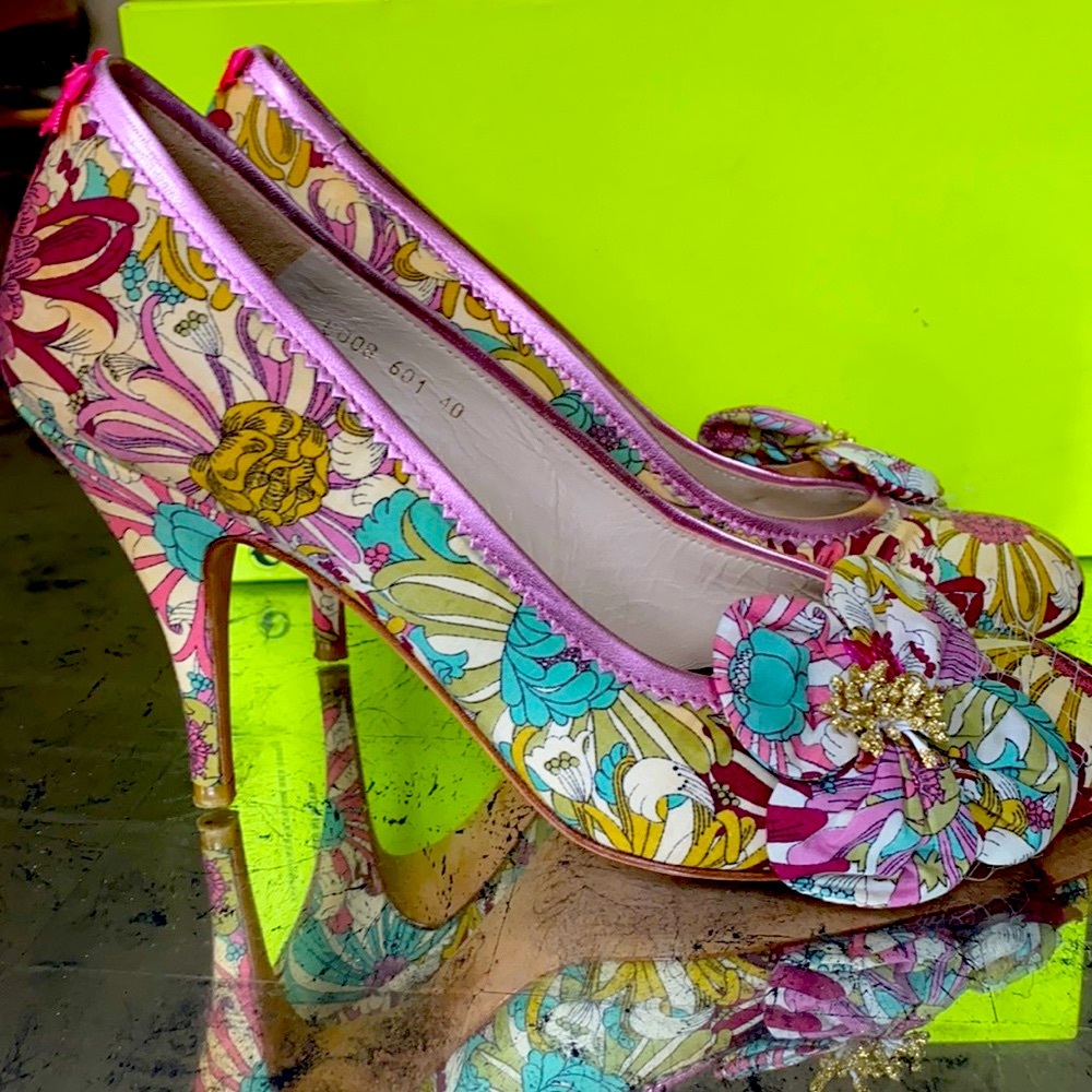 Monica Garcia high heels - Picture 2 of 12